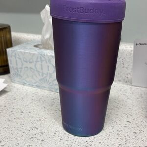 FrostBuddy Purple Tumbler